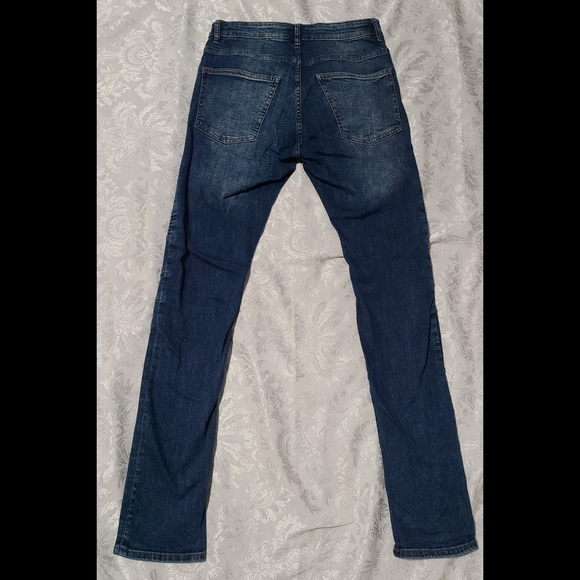 Stylish Motto Jeans - Picture 6 of 16